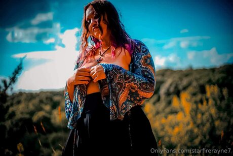 Starfirerayne7 ヌード女優 写真
