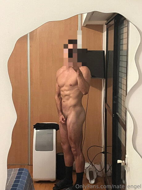 Nate Engel エロティックなスター ギャラリー