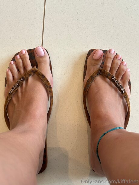 Kiffafeet 完璧なポルノスター ギャラリー