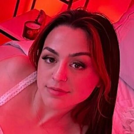 gfe hazell ポルノモデル 写真