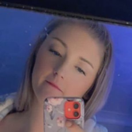 Itsdanielle92x アダルト女優 ギャラリー