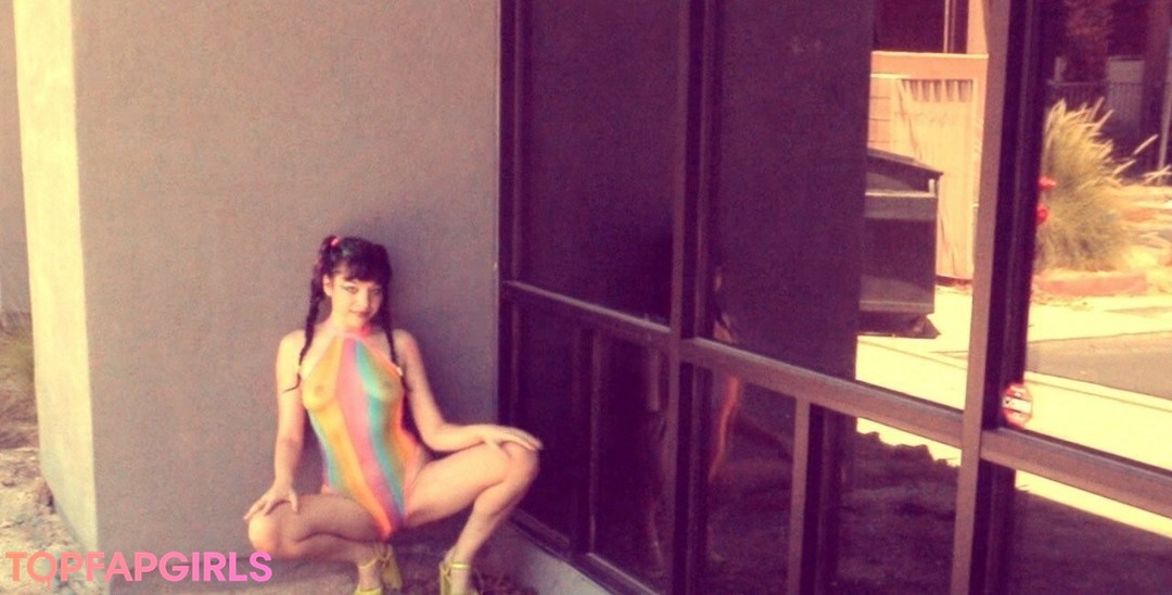 stellaaeternum エロティック女優 画像