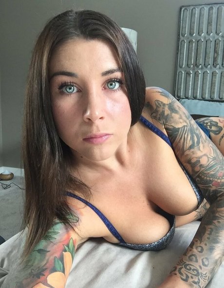 felicityfeline HD女優 画像