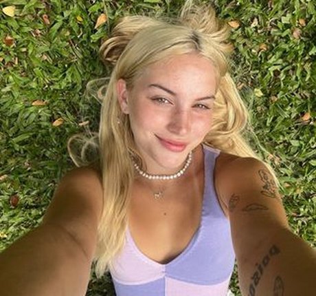 Ivy Wren セクシーなスター 写真