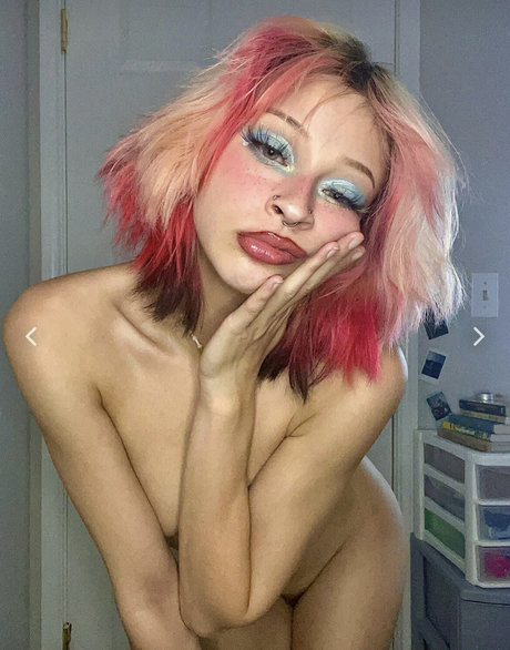 manicpixieagony 限定モデル 写真