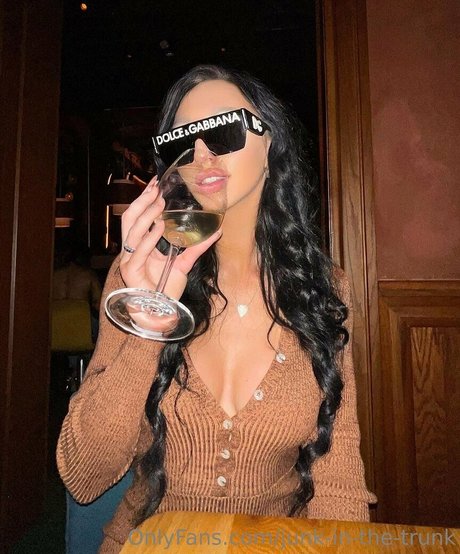 elleventures 高品質女優 写真