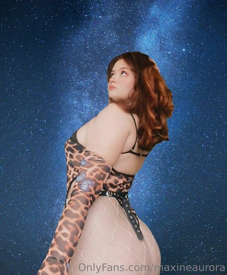 maxineaurora セックス女優 画像