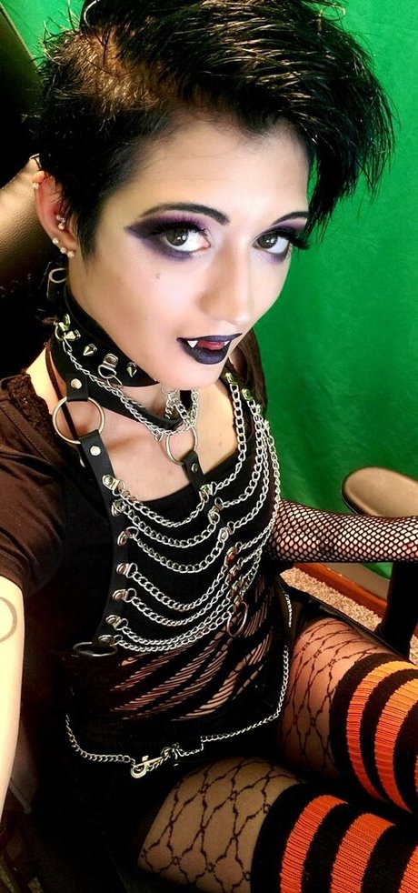nekogoth23 アートモデル 画像