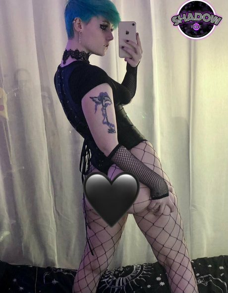 egirlshadowx ポルノスター 写真