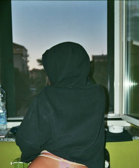larajuice トップ女優 画像