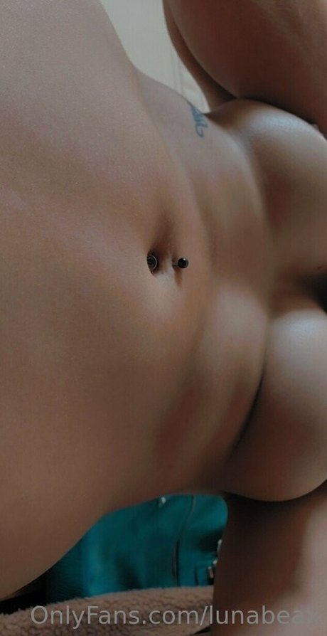 bea zee スター ヌード 画像