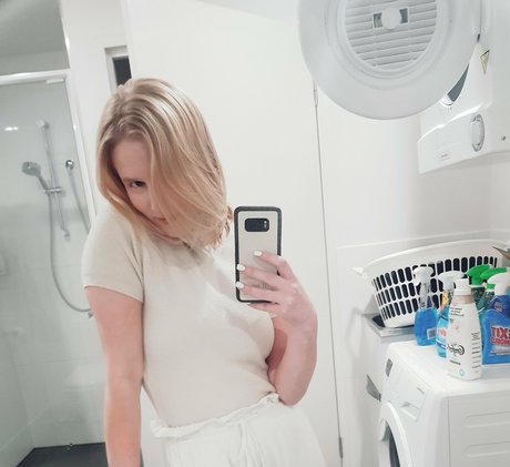 givetesslove ポルノスター ホット 画像