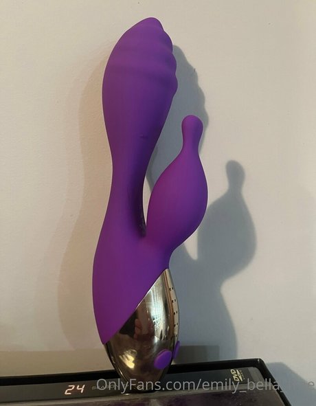 emily bella free スター 写真