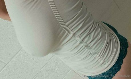 your hotwifefree 素敵なモデル 写真