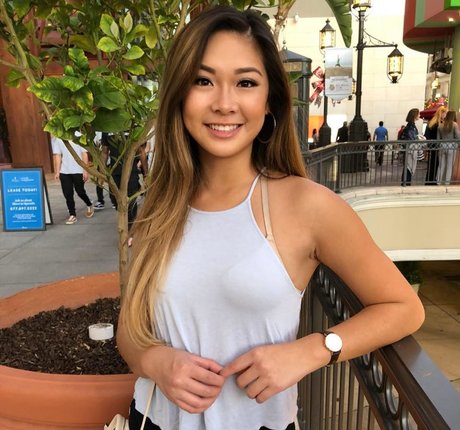 Vivian Yu HDモデル 写真