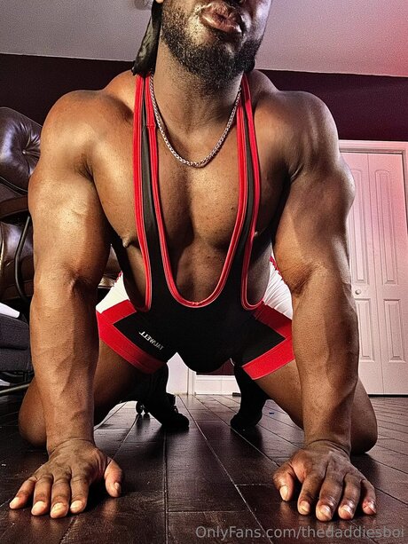 Thedaddiesboi トップポルノスター 画像