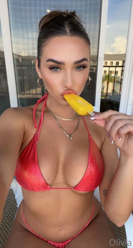Oliviaj4 xxxモデル 画像