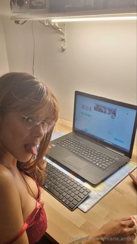 Angelinajohnsonfree モデル 写真