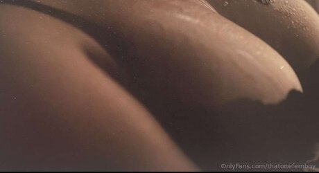 Thatonefemboy かわいいスター 写真