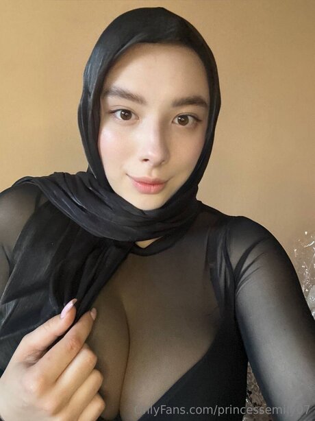 Princessemily07 ポルノスター 高品質 画像