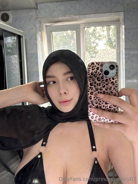 レズビアンの指入れOnlyFans HD 写真