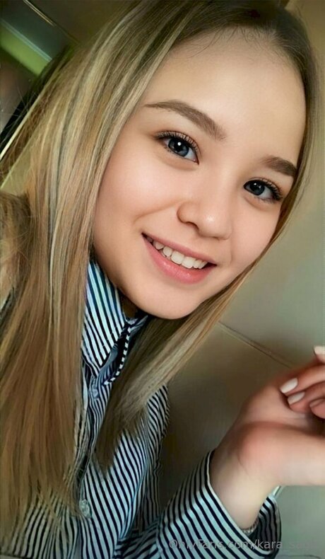 Kara Sage ポルノスター 可愛い 画像