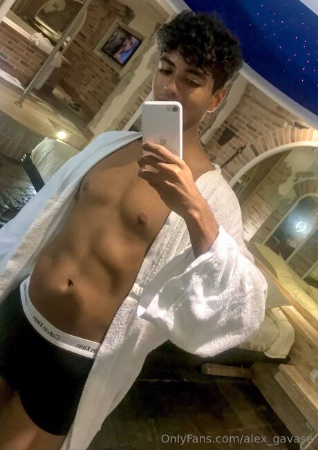Alex Gavase ポルノスター 写真