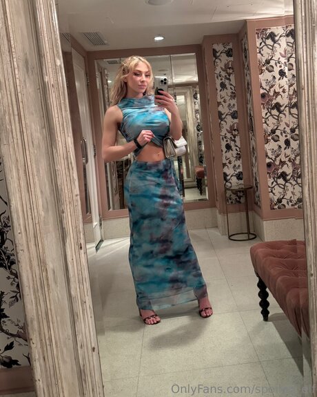 Spoiled Elf セックスモデル 写真
