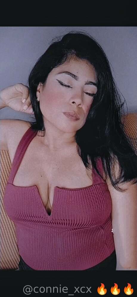 Connie Xcx ポルノスター エロティック 写真