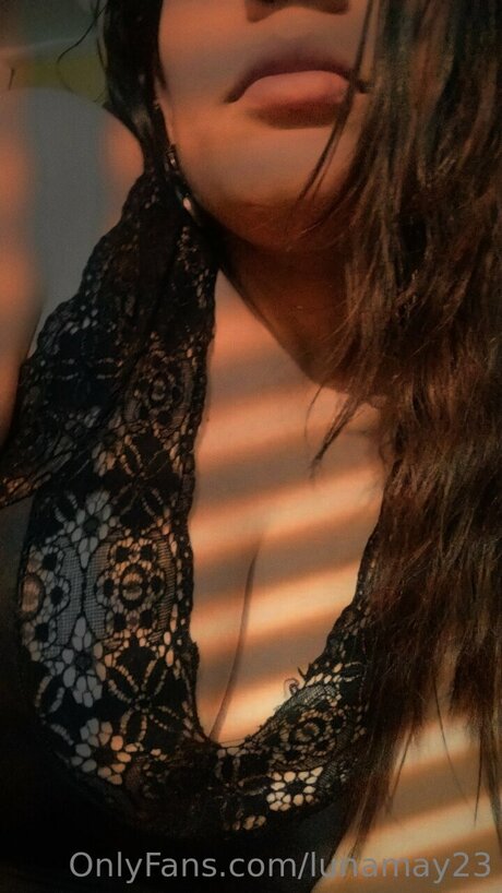 Lunamay23 ポルノスター セクシー 写真