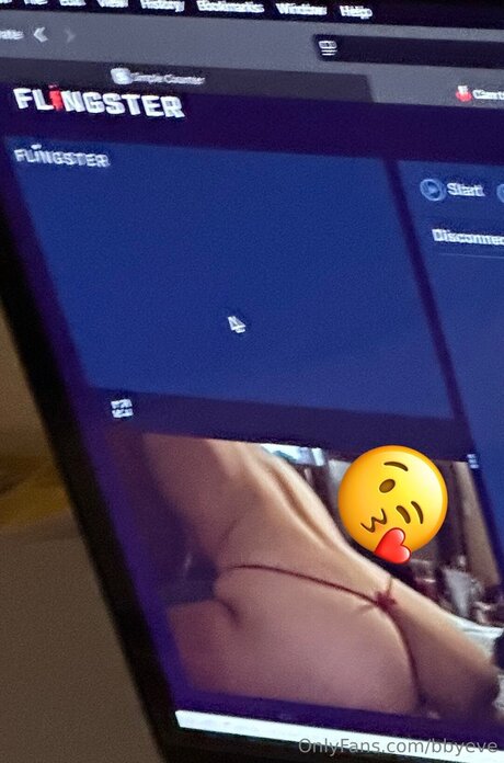 妊娠中のヌードオンリーファンズ セクシーヌード 写真