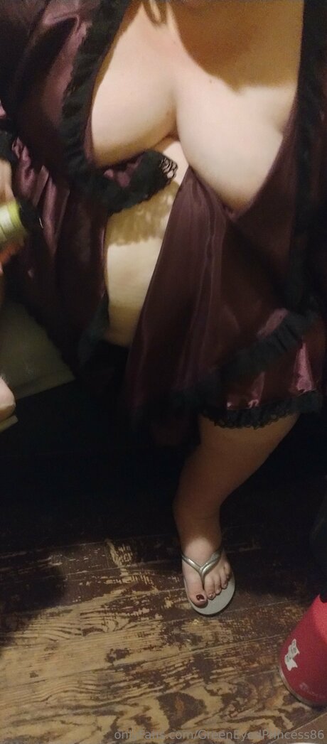 Greeneyedprincess86 アート女優 写真
