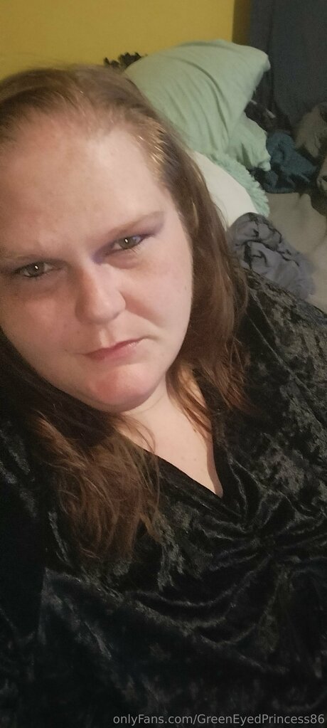 Greeneyedprincess86 profile image
