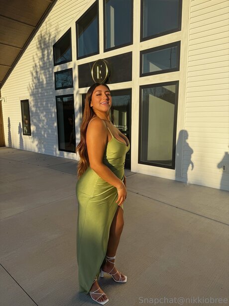 Mexxxicanbarbieee ヌードモデル 写真