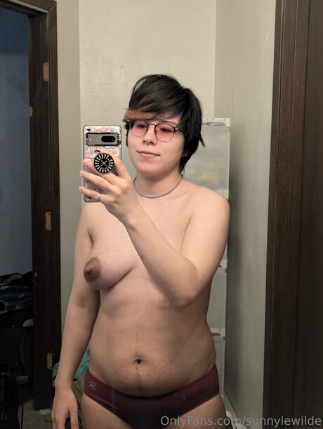 Sunnylewilde 素敵なポルノスター 写真