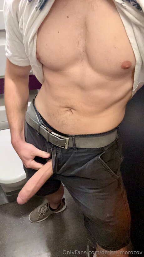 Dmitri Morozov ヌードモデル 写真