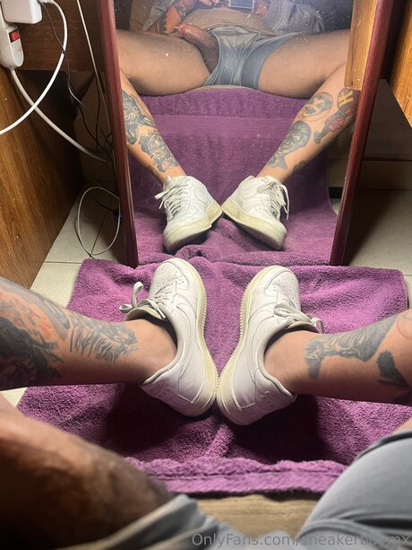 Sneakerboymx 限定スター 写真