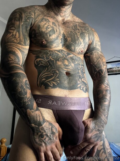 Xewyhdezz 独占モデル 画像