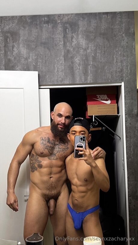 Seanxzacharyxx ホットなモデル 写真