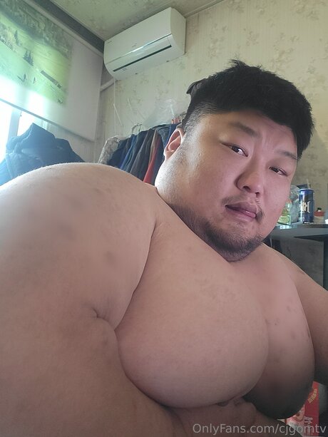 Cjgomtv ホットなスター 写真