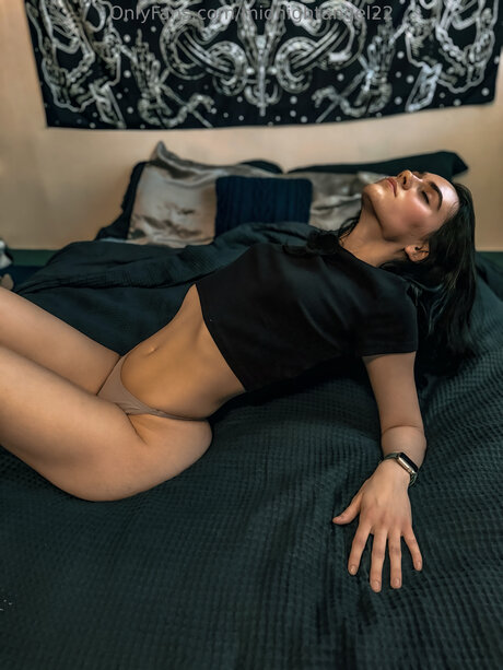 Midnightangel22 ポルノスター 独占 写真