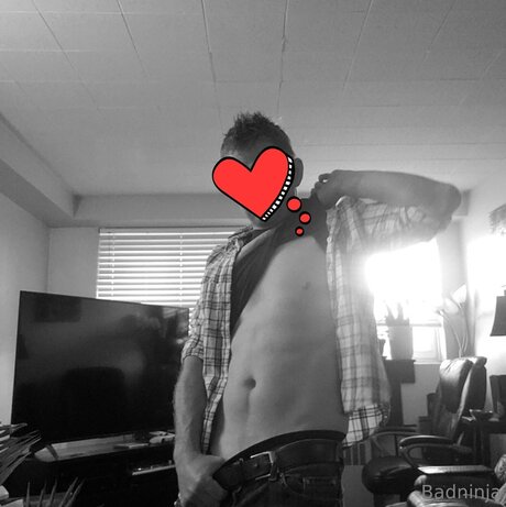 Badninja77 ヌードスター 写真