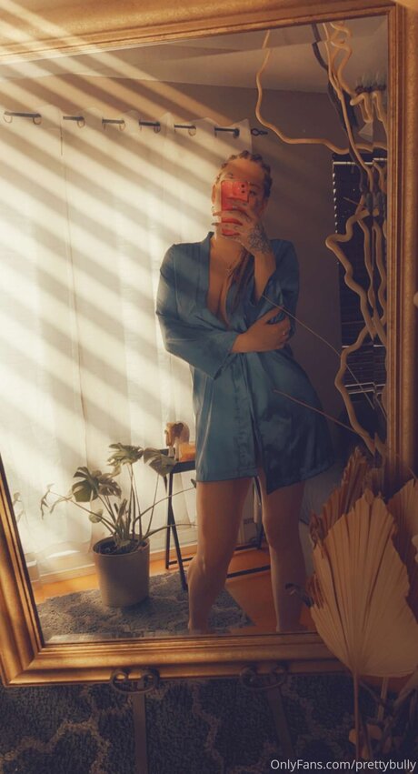 Prettybully ポルノスター ベスト 写真