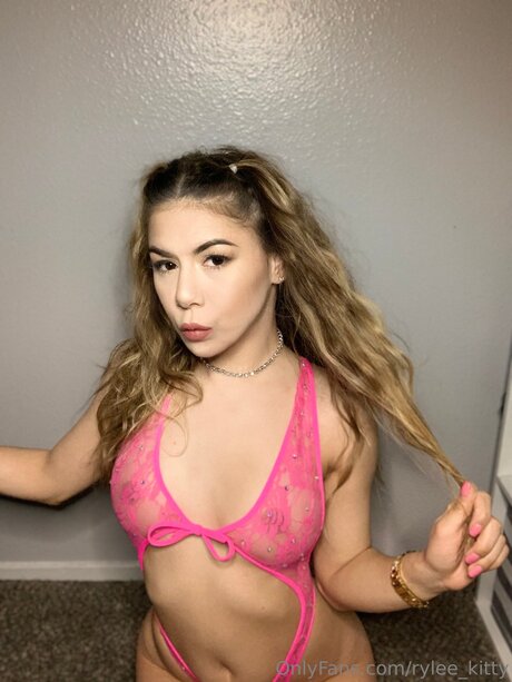 Rylee Kitty かわいいスター 写真