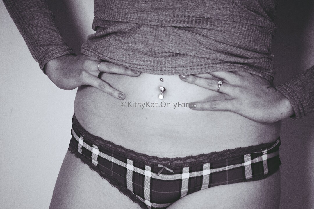 Kitsykat ポルノモデル 写真