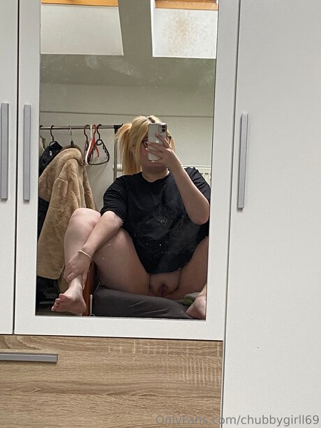 Chubbygirll69 無料女優 ギャラリー