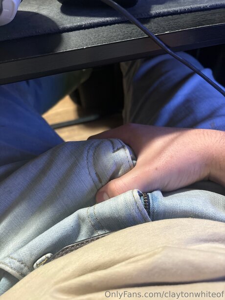 Claytonwhiteof ヌードモデル 画像