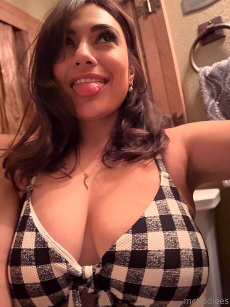 Mctiddiees ヌードモデル 写真