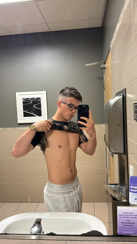 Itsmichaeldoherty profile image