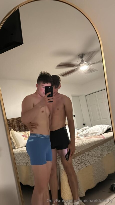 Itsmichaeldoherty 無料スター 写真